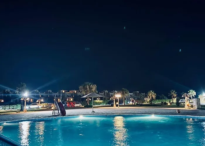 بلومار العين السخنه اطلاله وراحه رائعه Apartment *